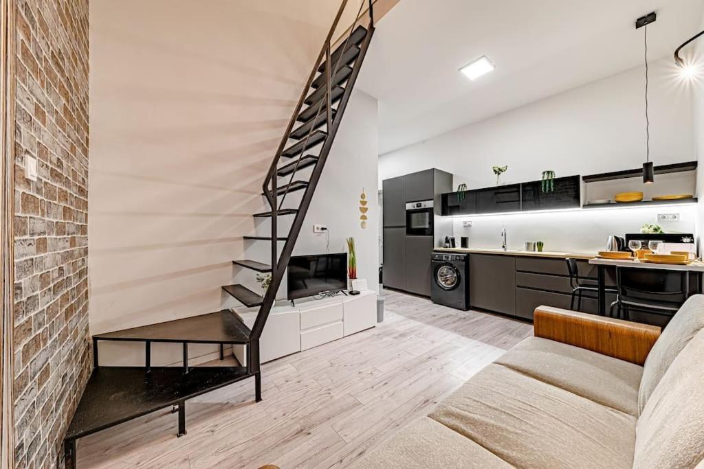 Chic Loft Bp: Industrial Gem Daire Budapeşte Dış mekan fotoğraf